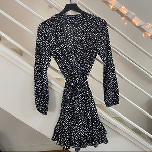 PRETTYLITTLETHING - printed mini dress